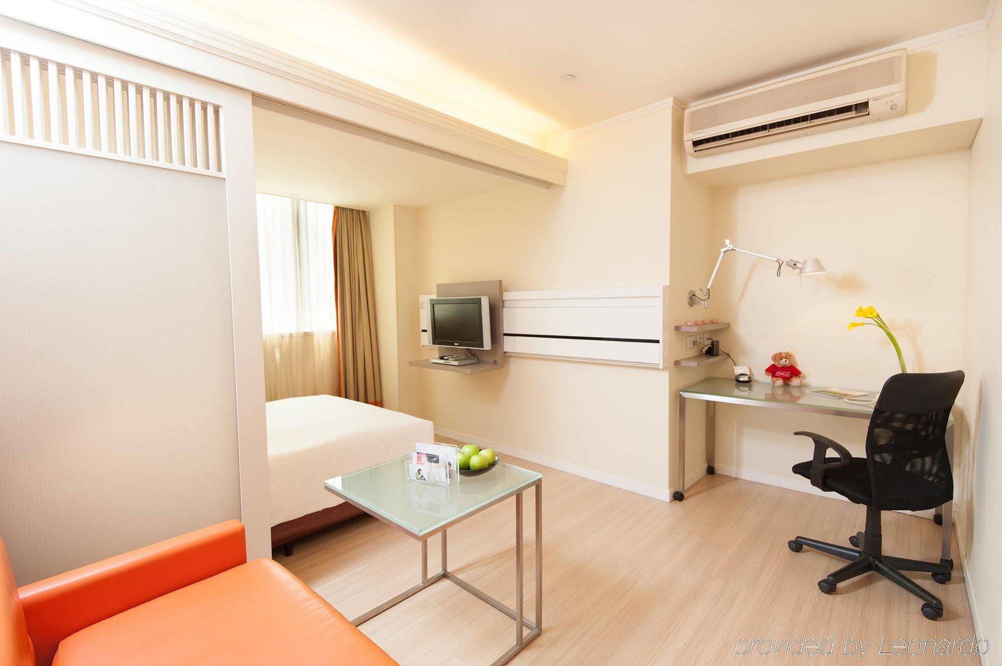 Citadines Ashley Hongkong Aparthotel Exterior foto